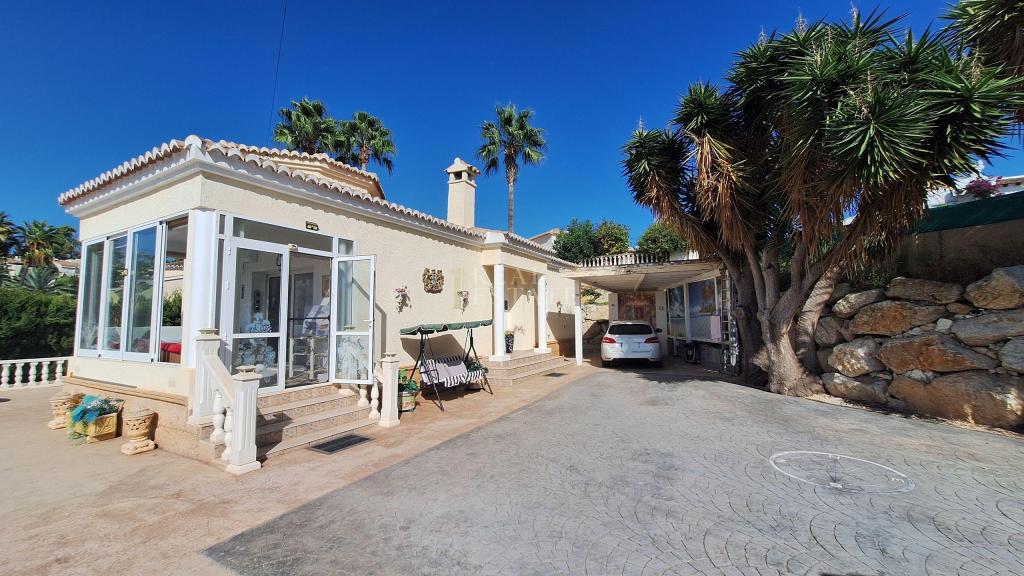 3 bed villa in Moraira
