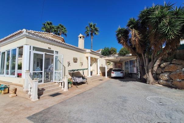 3 bed villa in Moraira