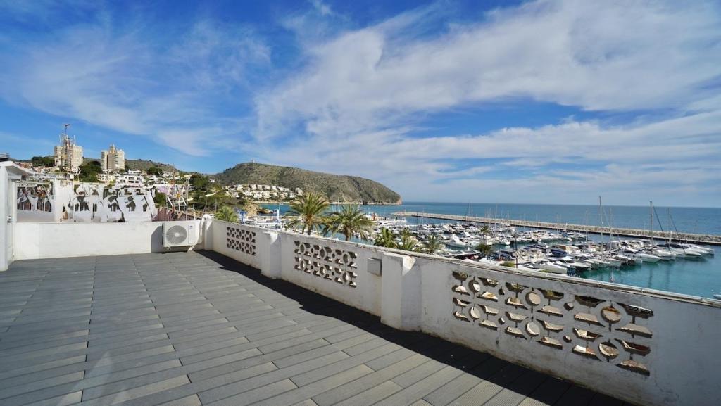 3 bed apartments - flats in Moraira