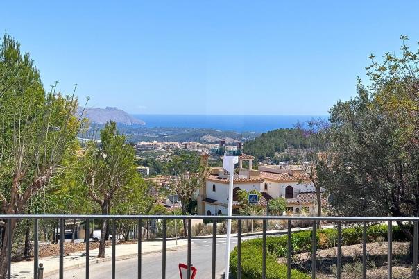 4 bed property in Polop