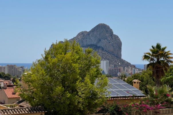 4 bed villa in Calpe