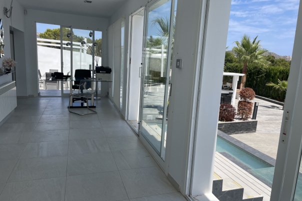 5 bed villa in Moraira