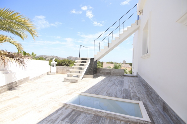 5 bed villa in Moraira