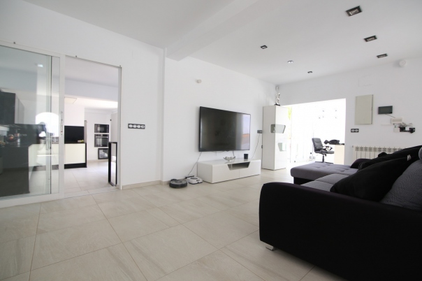 5 bed villa in Moraira