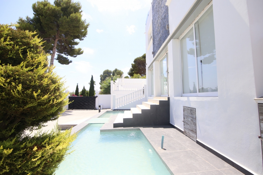 5 bed villa in Moraira