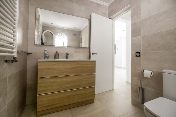 5 bed villa in Moraira