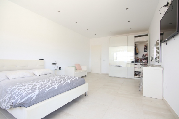 5 bed villa in Moraira