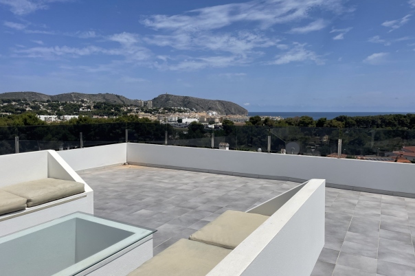 5 bed villa in Moraira