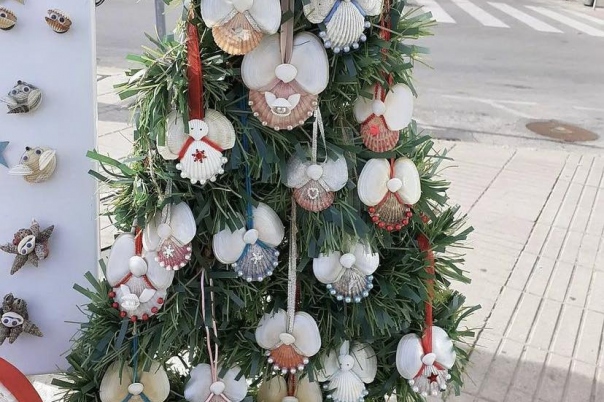 Markets in Javea: Christmas Artisan Fair at Javea Port