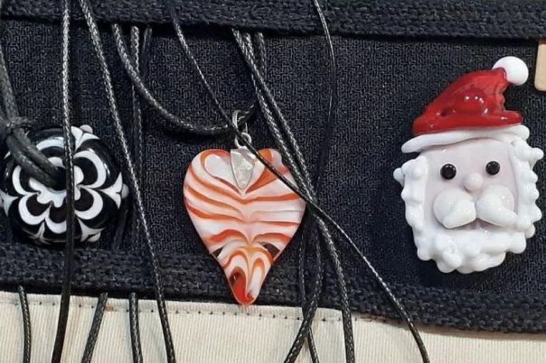 Markets in Javea: Christmas Artisan Fair at Javea Port