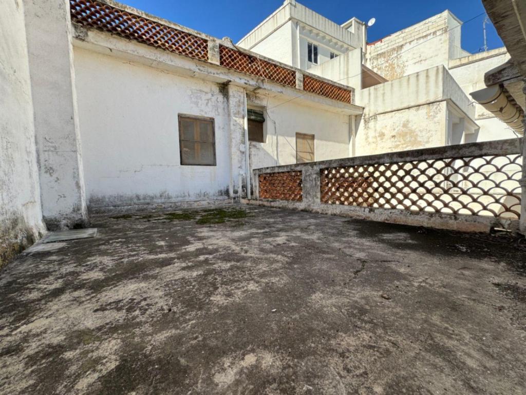 7 bed town_house in Pego