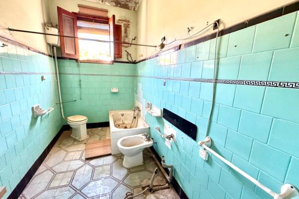 7 bed town_house in Pego