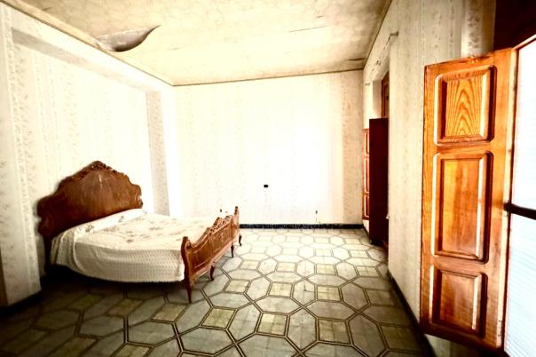 7 bed town_house in Pego