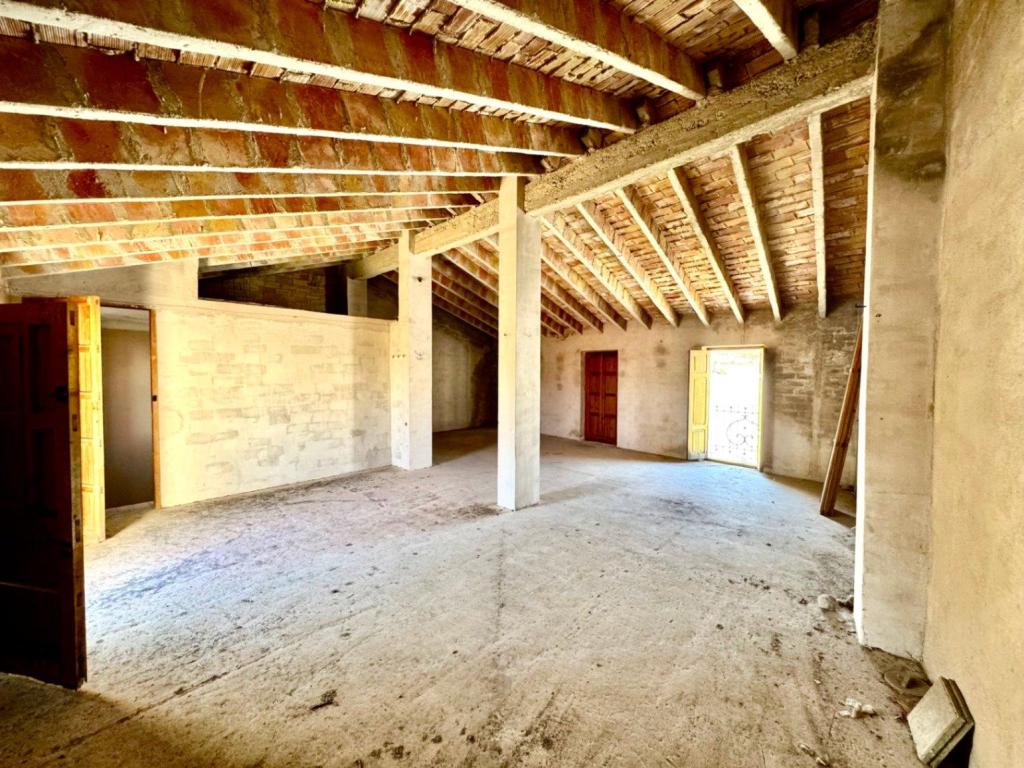 7 bed town_house in Pego