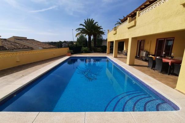 4 bed villa in Alfàs del Pi (l')