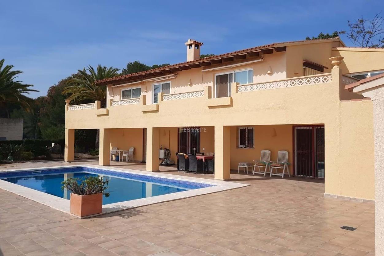 4 bed villa in Alfàs del Pi (l')