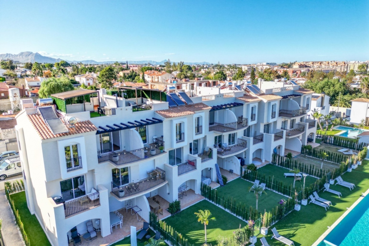 2 bed apartment in Denia