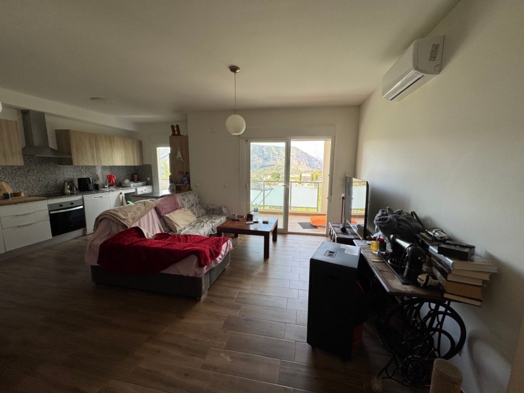 2 bed apartment in Teulada
