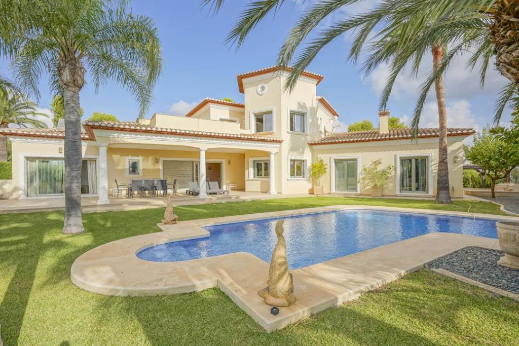 4 bed villa in Benissa