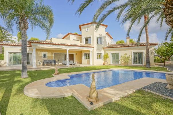 4 bed villa in Benissa