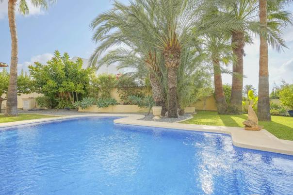 4 bed villa in Benissa