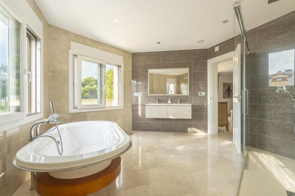 4 bed villa in Benissa