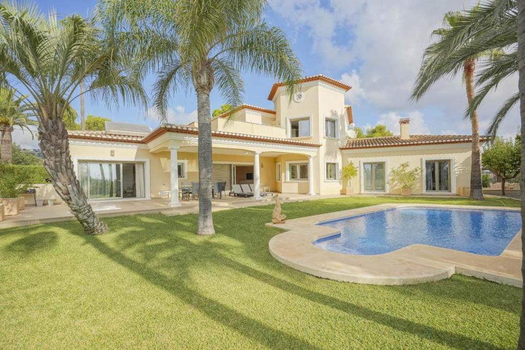 4 bed villa in Benissa