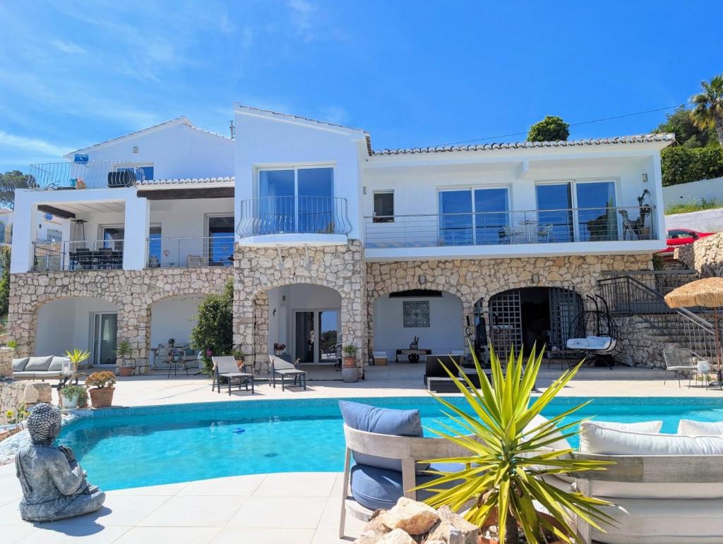 4 bed villa in Javea
