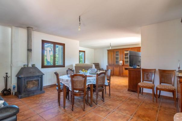 6 bed villa in Pedreguer