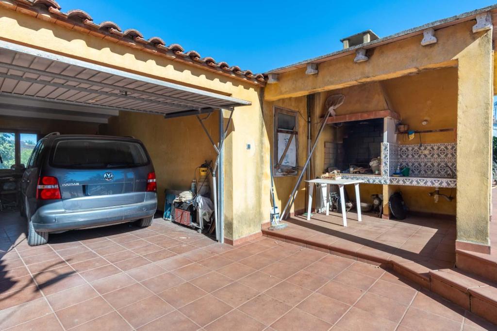 6 bed villa in Pedreguer