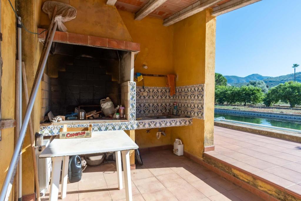 6 bed villa in Pedreguer