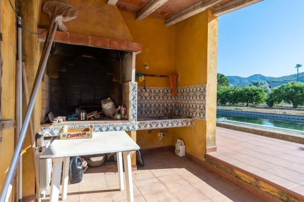 6 bed villa in Pedreguer
