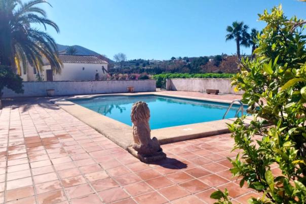 4 bed villa in Jávea