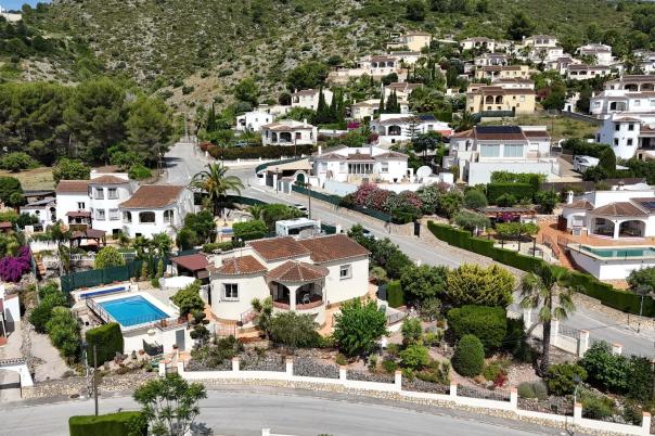 2 bed villa in Alcalalí