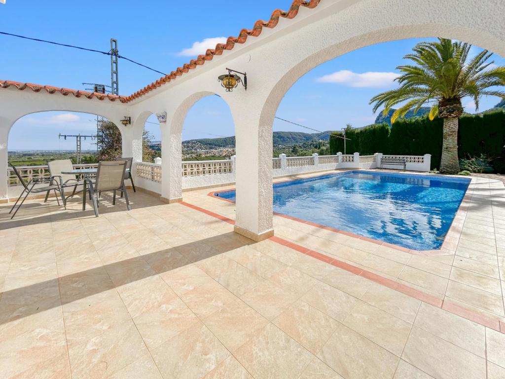4 bed villa in Orba