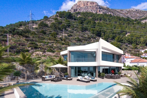 4 bed villas in Calpe