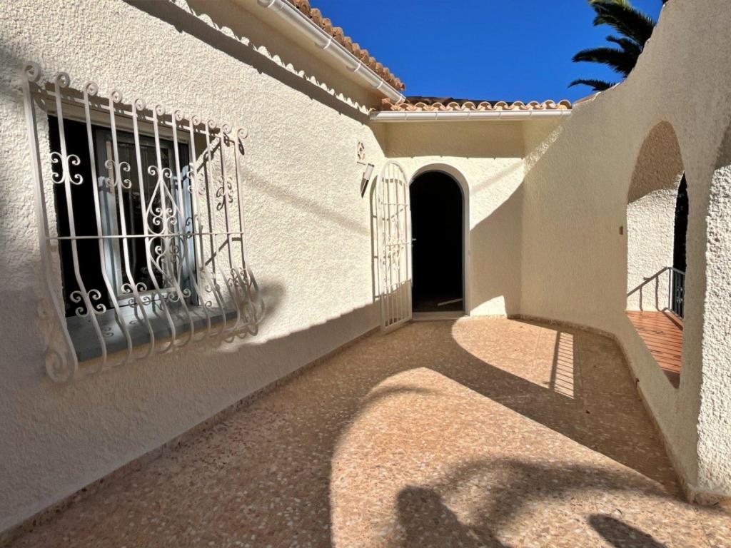 5 bed villa in Calpe