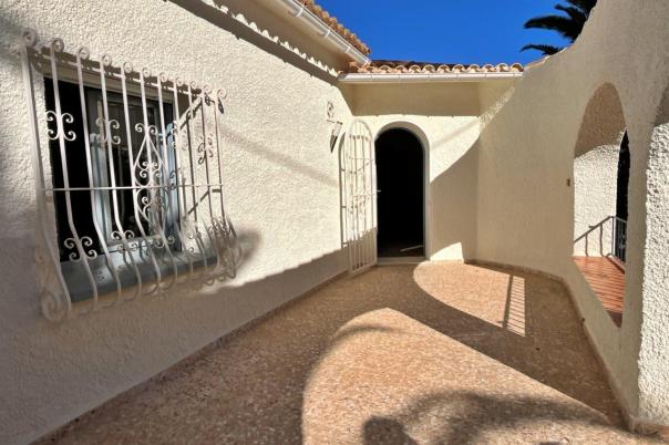 5 bed villa in Calpe