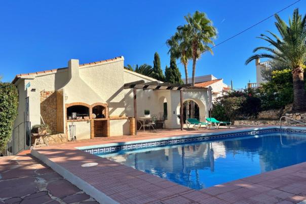 5 bed villa in Calpe
