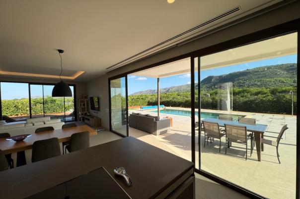 3 bed villa in Beniarbeig