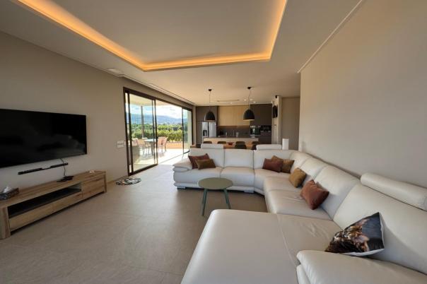 3 bed villa in Beniarbeig