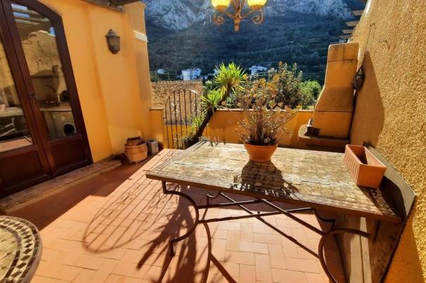 3 bed townhouse in Alcalalí