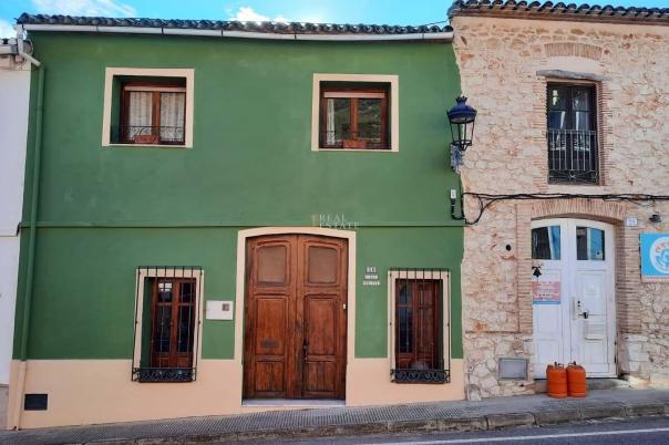 3 bed townhouse in Alcalalí