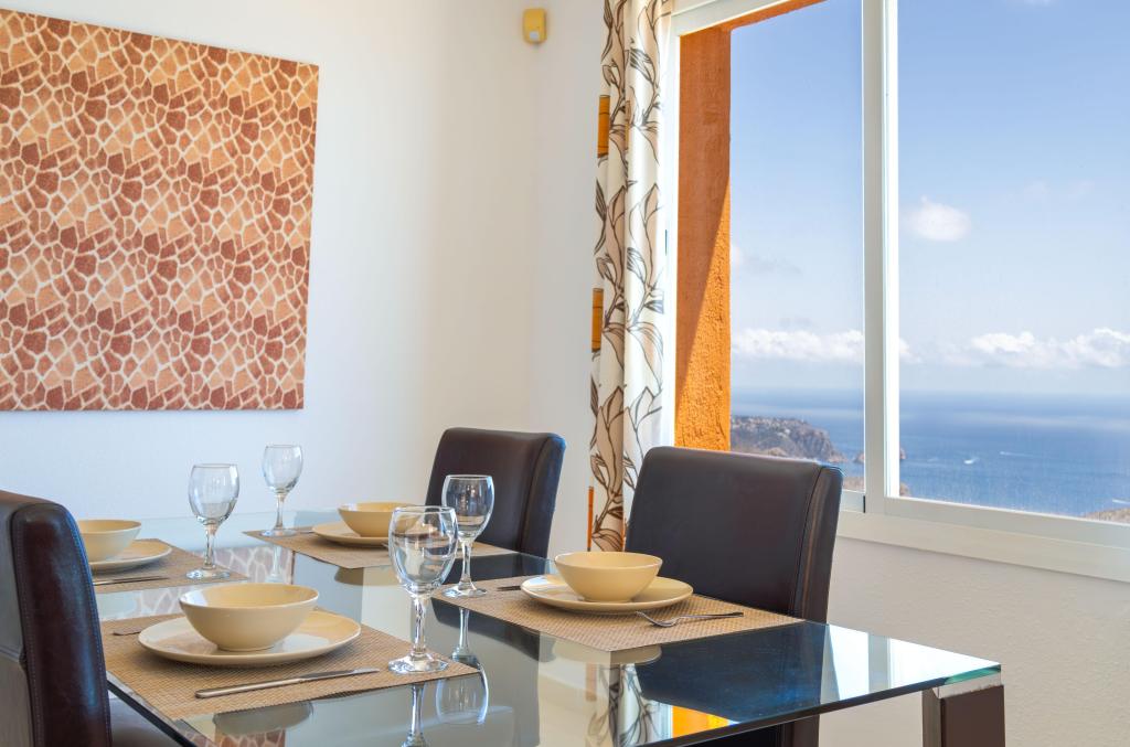 2 bed apartment/flat in Benitachell