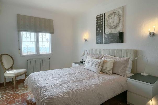 5 bed villa in Benitachell