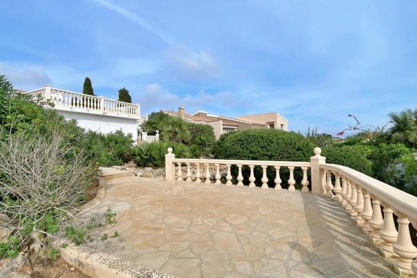 5 bed villa in Benitachell