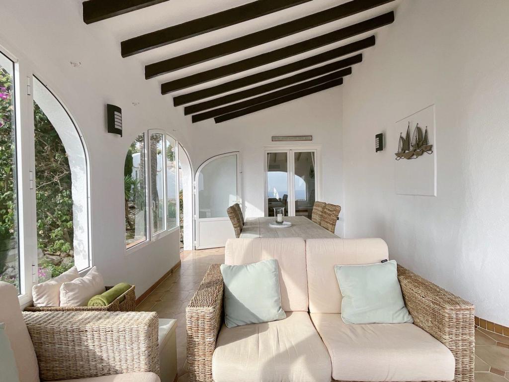 5 bed villa in Benitachell
