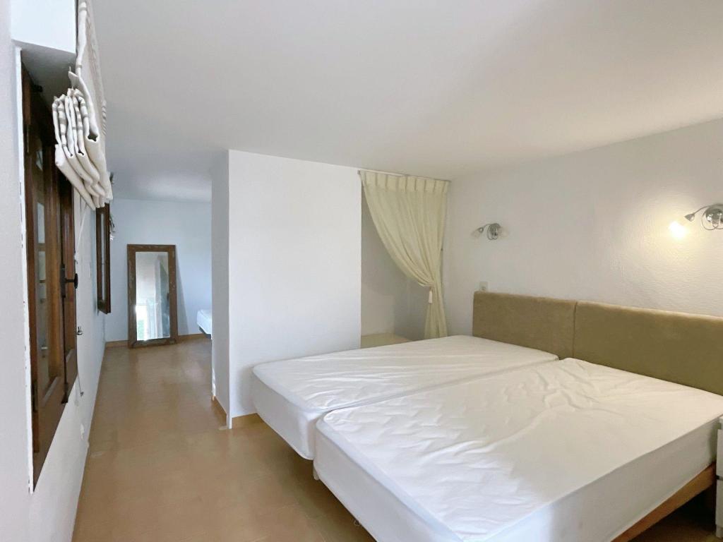 5 bed villa in Benitachell