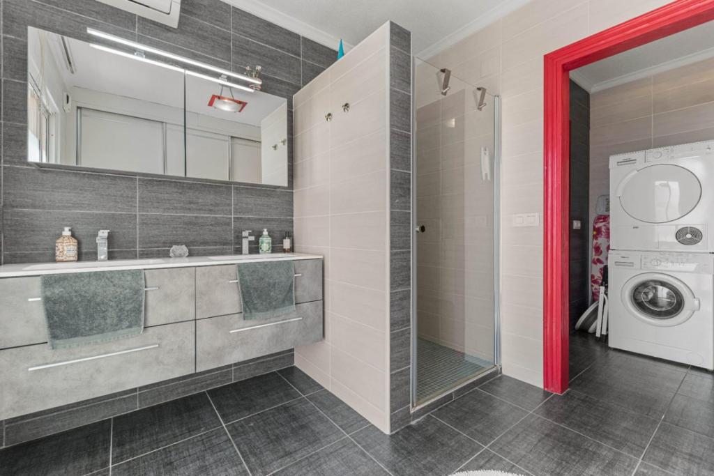 3 bed apartments - flats in Benitachell