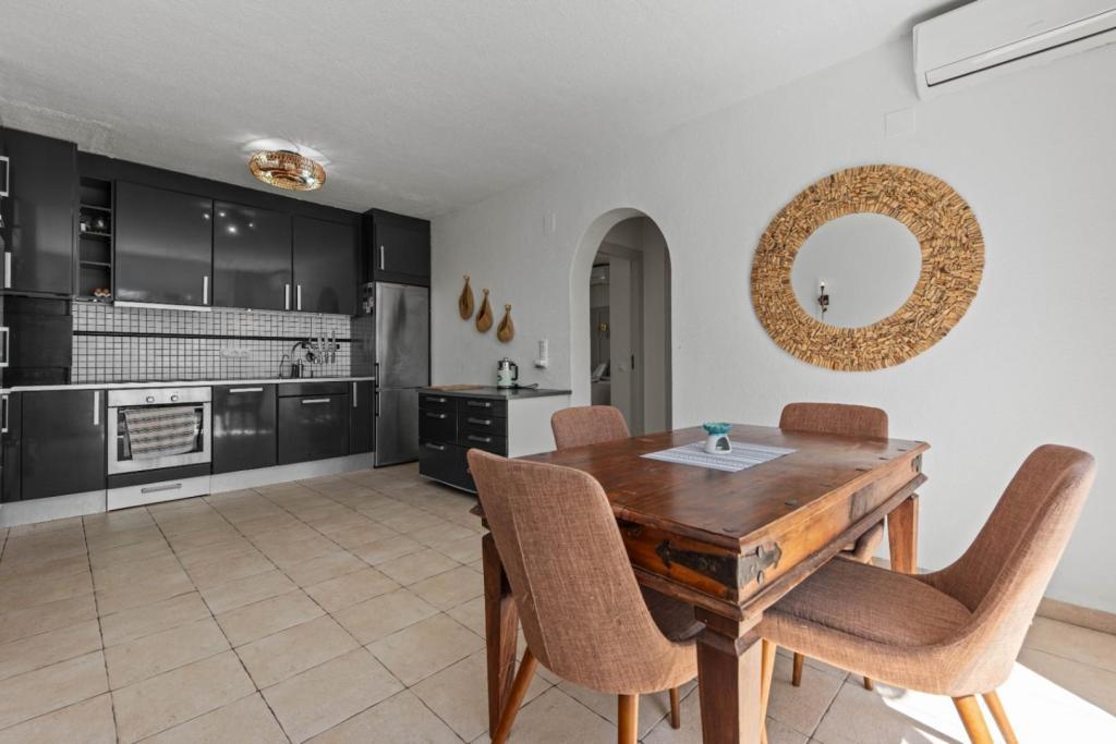 3 bed apartments - flats in Benitachell